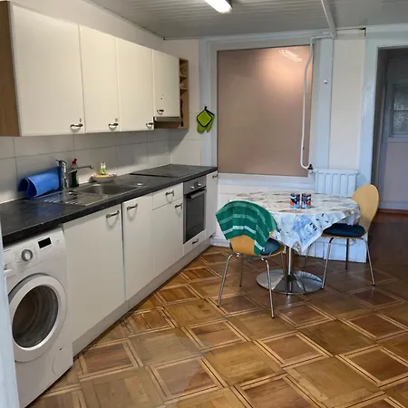 Chambre Papillon Avec Acces Terasse La Neuveville Exterior photo