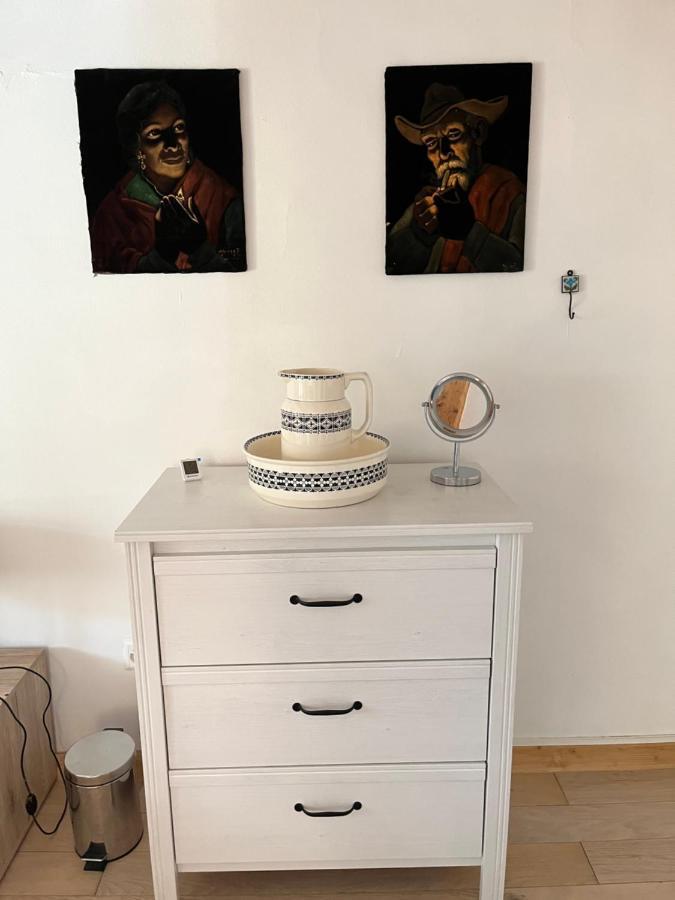 Papillon Séjour chez l'habitant *